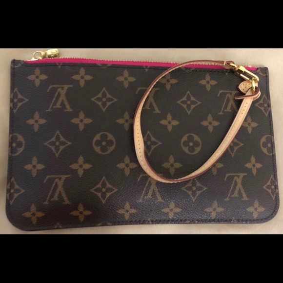 Louis Vuitton neverfull mm wristlet - Picture 1 of 6